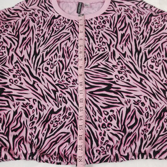 Divided by H&M, Large, Pink/Black Animal Print Sweatshirt with Adjustable Waist - Picture 7 of 13